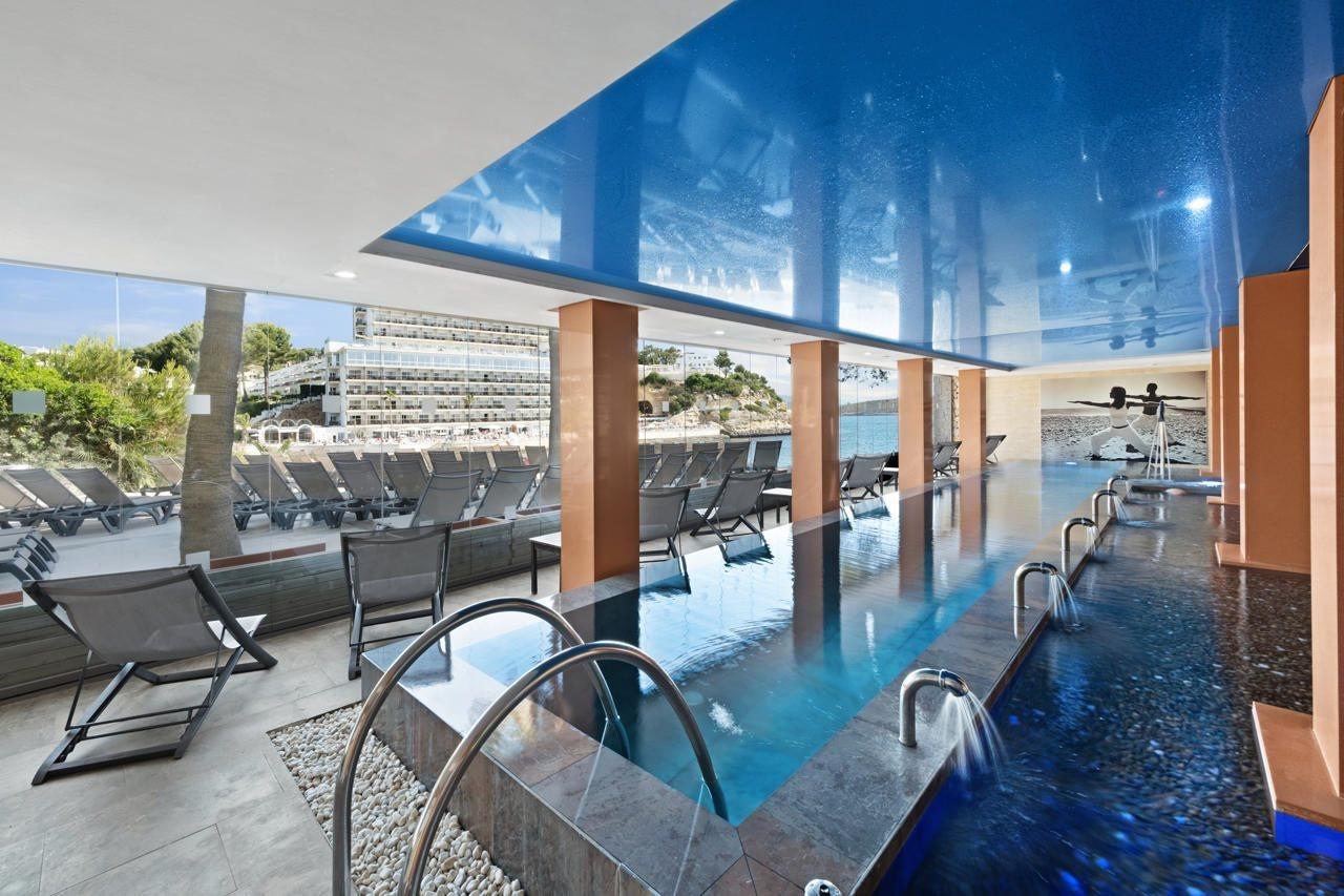 Occidental Cala Vinas Hotel