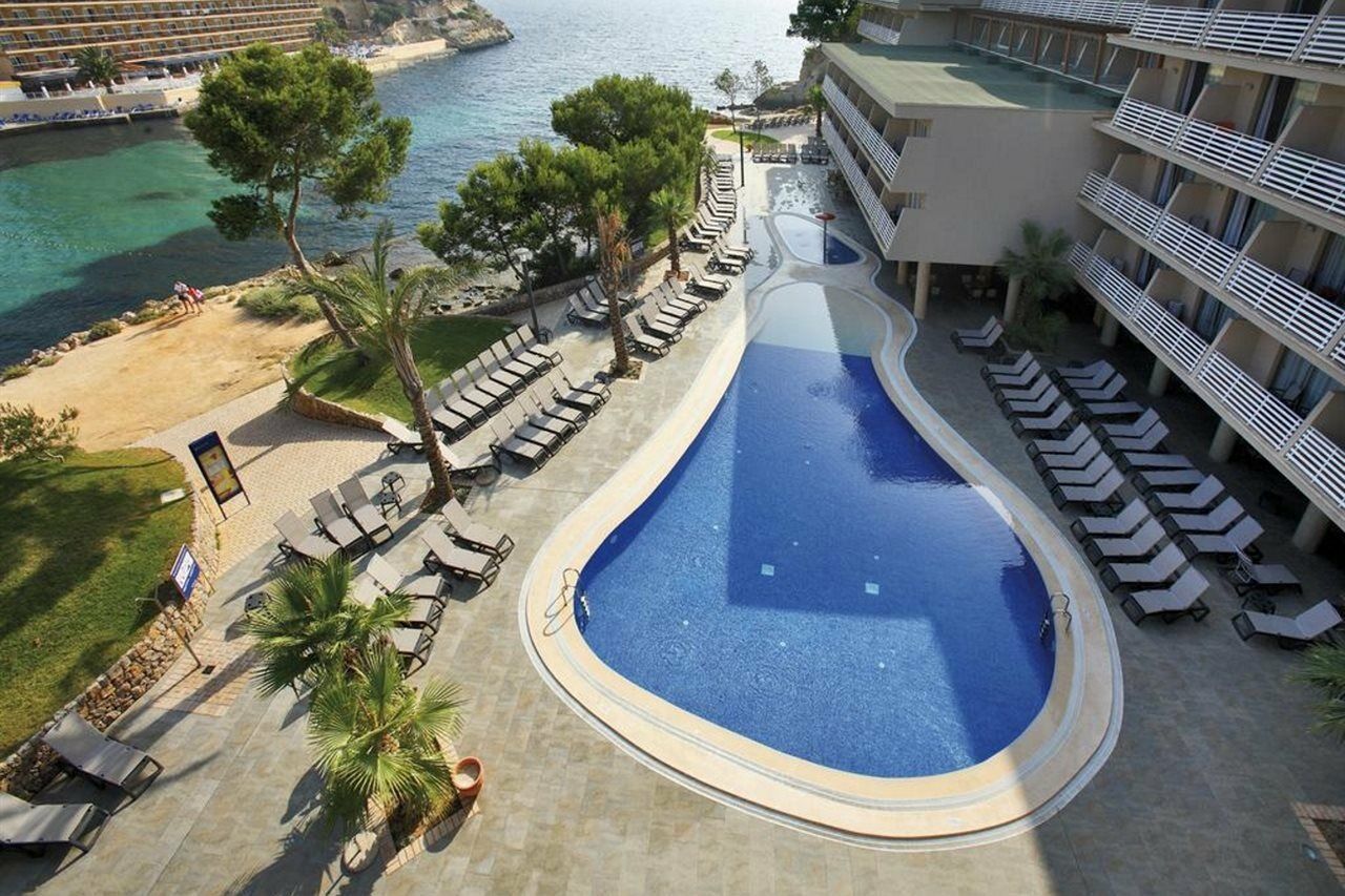 Occidental Cala Vinas Hotel